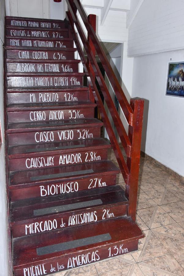 Hostal Amador Familiar Panama Stadt Exterior foto